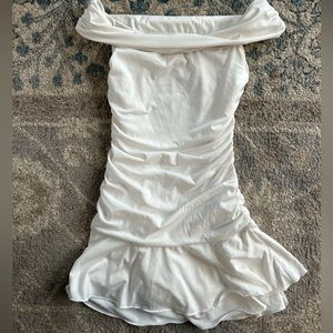 BERSHAKA off the shoulder dress l